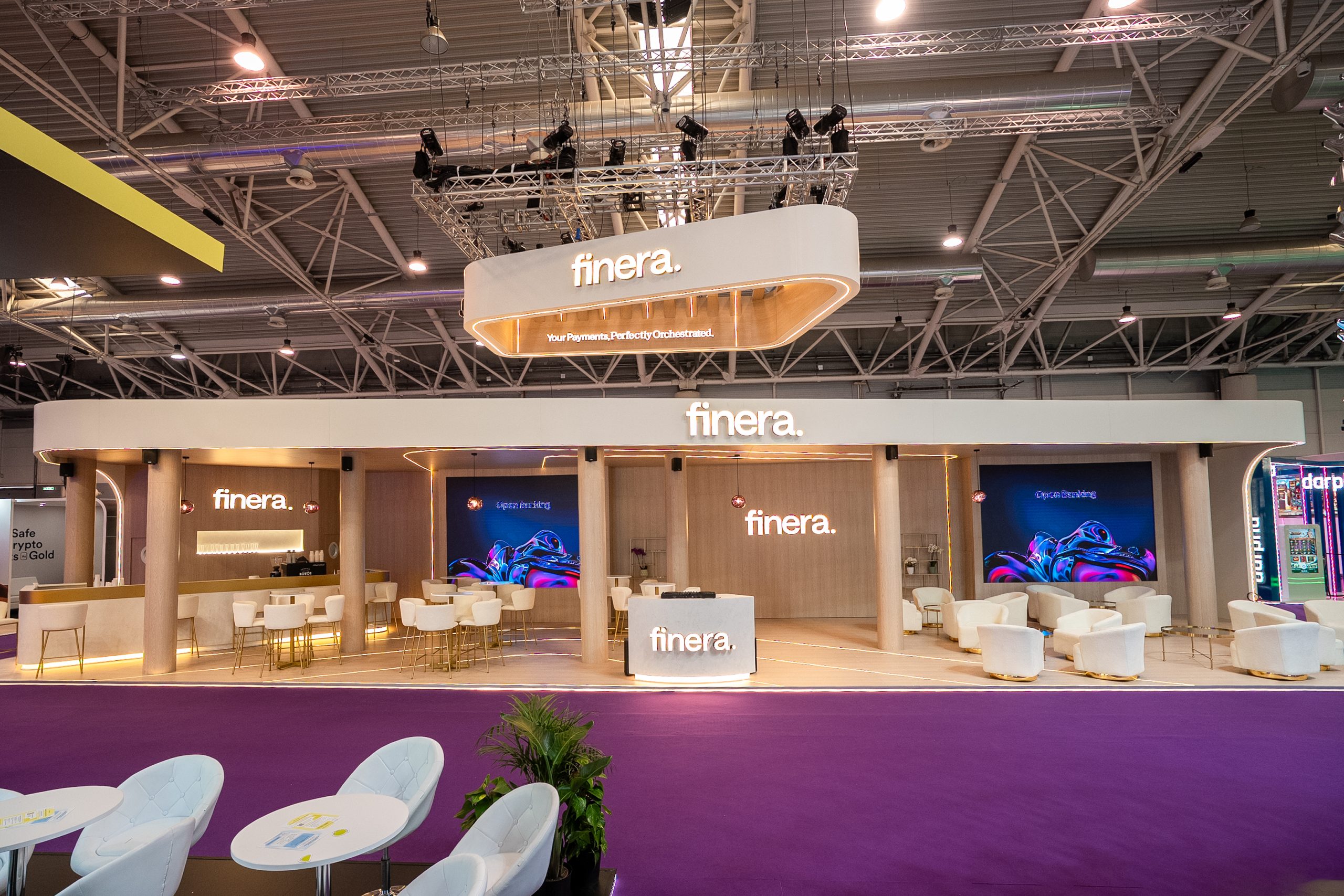Finera Exhibition Stand | 145sqm